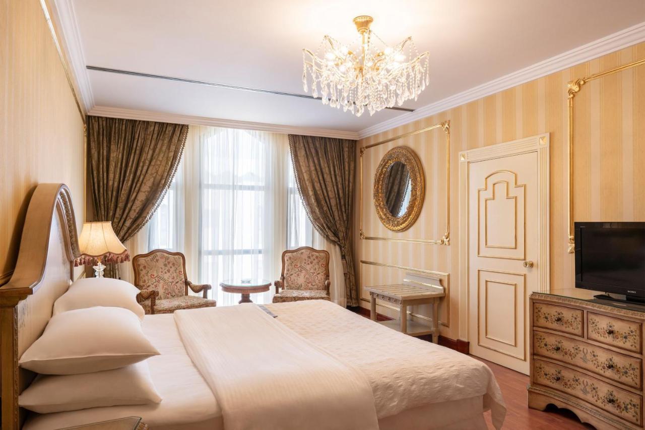 Le Meridien Médine Extérieur photo A room at the hotel