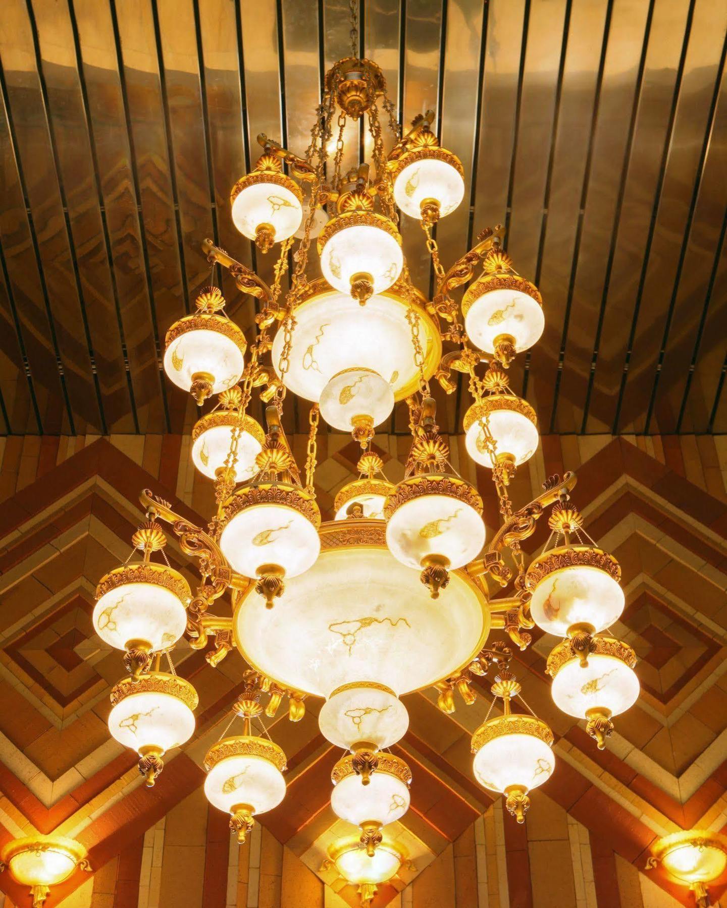 Le Meridien Médine Extérieur photo A chandelier